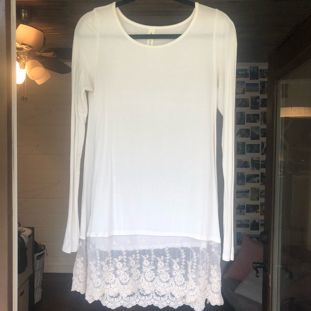 White dress shirt